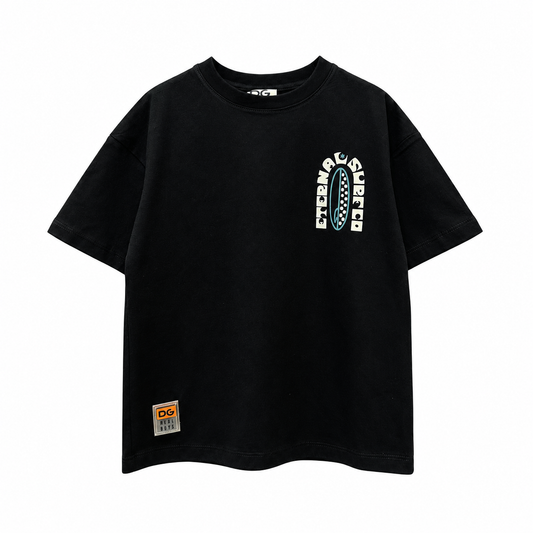 Remera Eternal Surf Negra – Don Gato Kids — prenda sola de frente sobre fondo blanco.