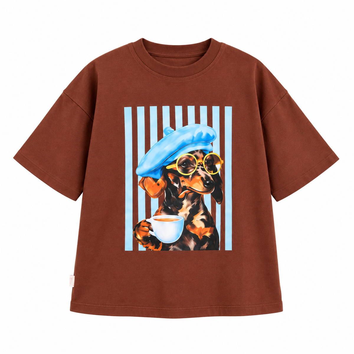 Remera Alfo marrón, vista frontal de la prenda sola sobre fondo blanco.