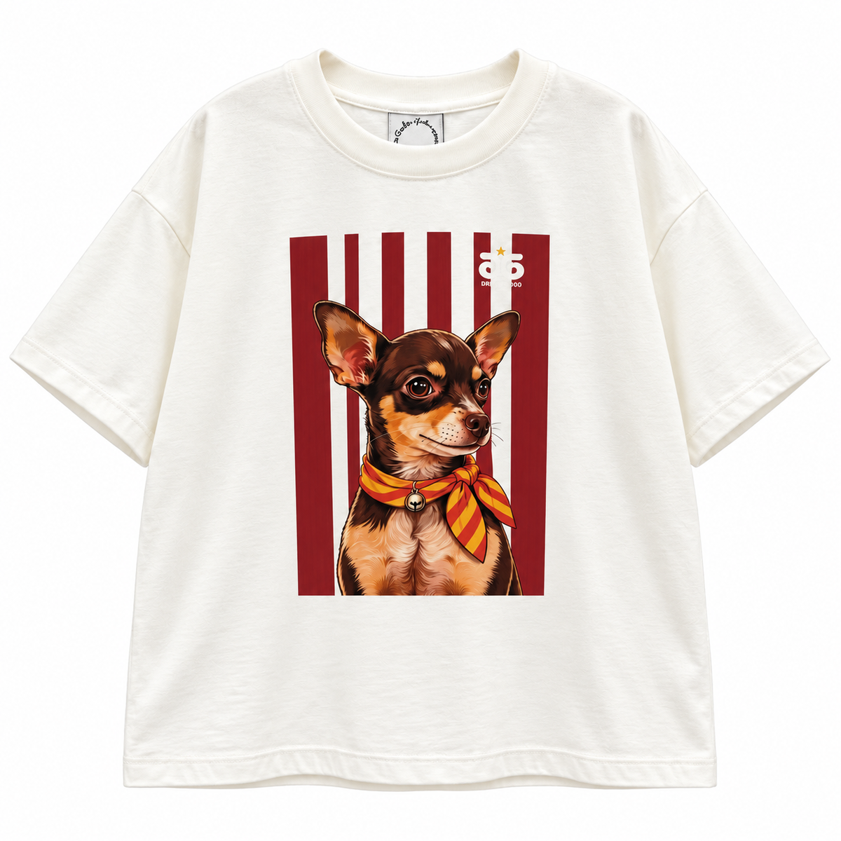Remera Chihuahua Crudo: prenda sola de frente, fondo blanco, formato cuadrado 1:1.