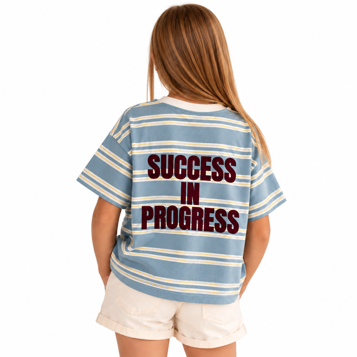Remera Success Celeste - vista de espalda con modelo - Don Gato Kids